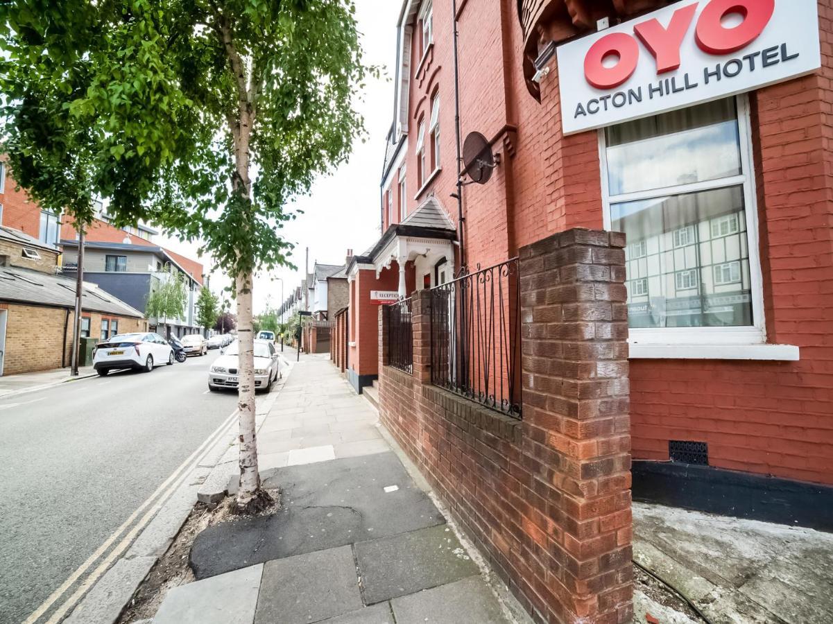 Oyo Tamtam Acton Hotel Londres Exterior foto
